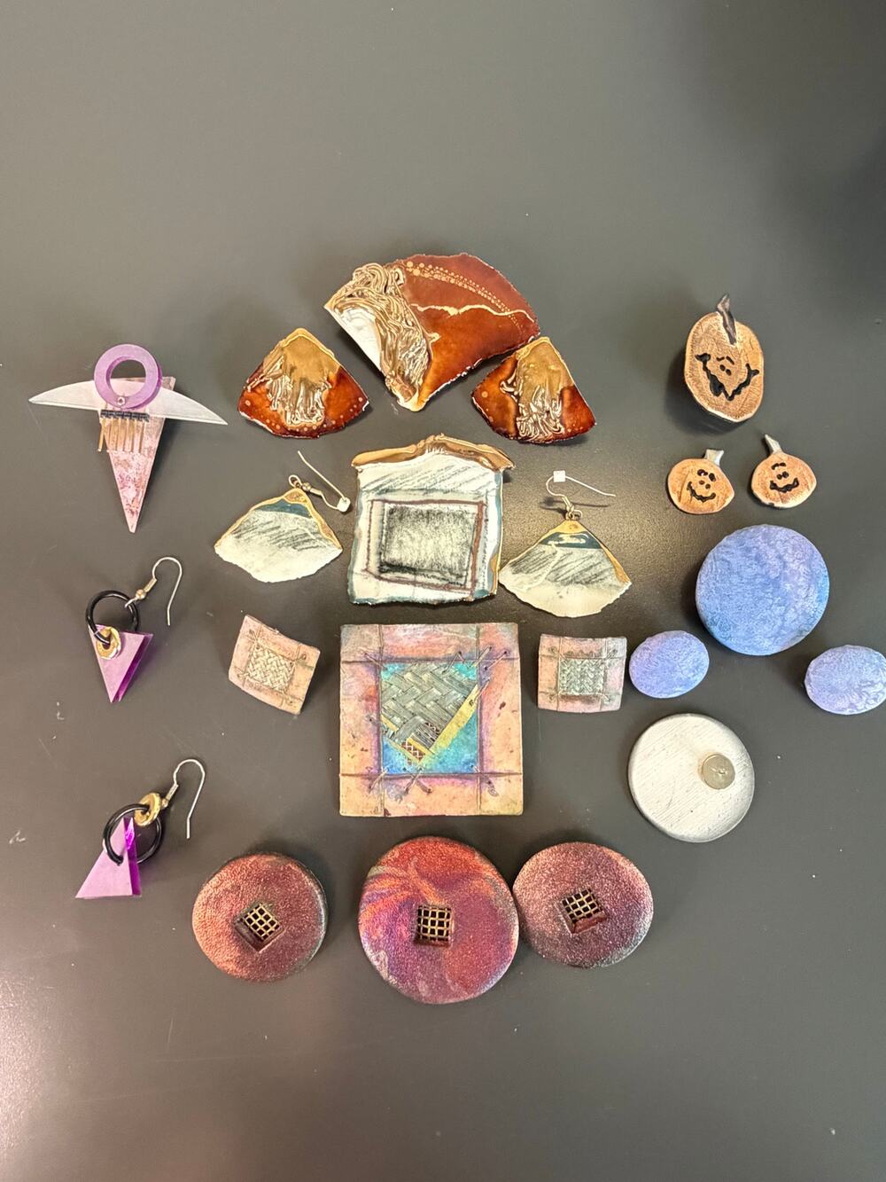 Vintage Artisan Handmade Jewelry Set Ceramic Polymer Clay Brooch & Earrings Lot